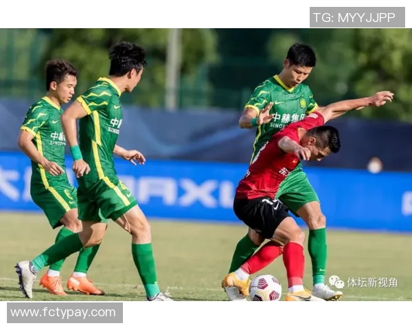 佩纳罗与维斯特的精彩对决比分分析与赛后点评 佩纳罗与维斯特的精彩对决比分分析与赛后点评