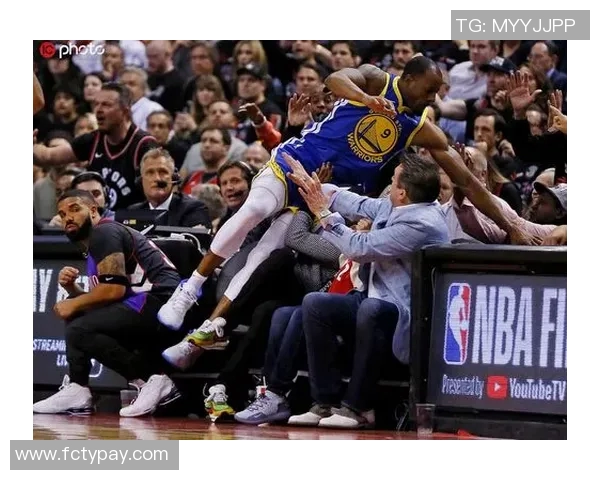 猛龙与勇士总决赛直播盛况回顾及精彩瞬间分析