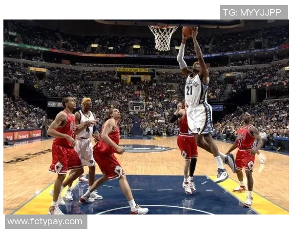 灰熊与骑士精彩对决视频回放全程回顾与精彩瞬间分析